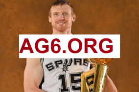 詹姆斯谈肘部受伤未获吹罚：裁判总说边缘犯规，我都听腻了